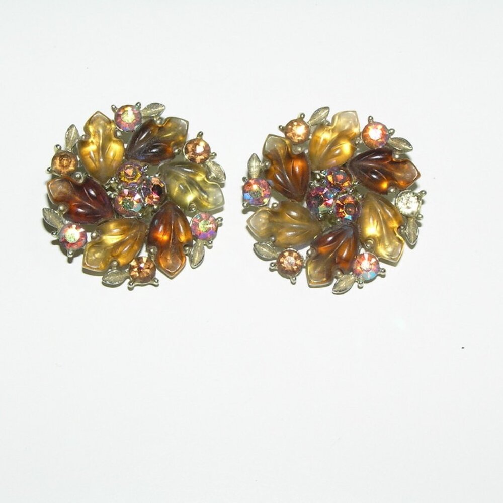 Vintage Lisner Tan/Brown Thermoset Earrings